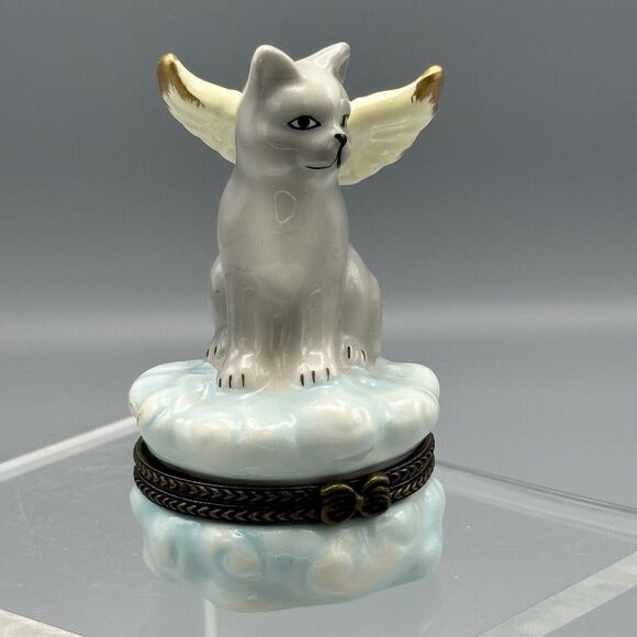Vtg Unmarked Angel Cat Sitting on Cloud Hinged Trinket Box Heavenly Winged Kitty - Picture 7 of 10